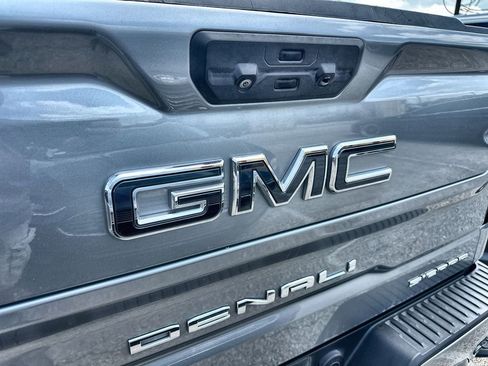 Used 2023 GMC Sierra 1500 Denali Ultimate AWD/4WD image 9