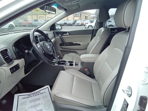 Used 2019 Kia Sportage EX image 11