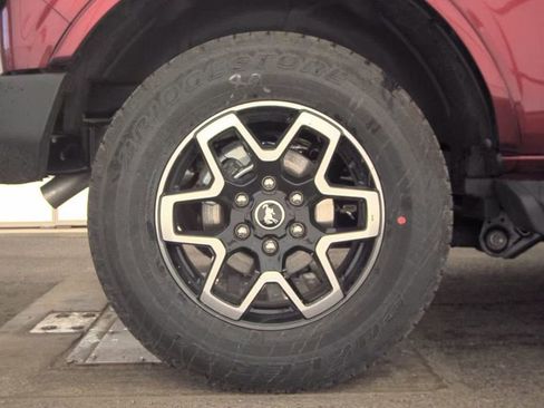Used 2026 Ford Bronco Outer Banks AWD/4WD image 11