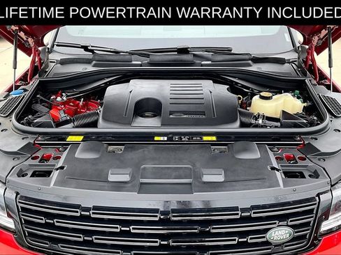 Used 2025 Land Rover Range Rover Sport SE AWD/4WD image 11