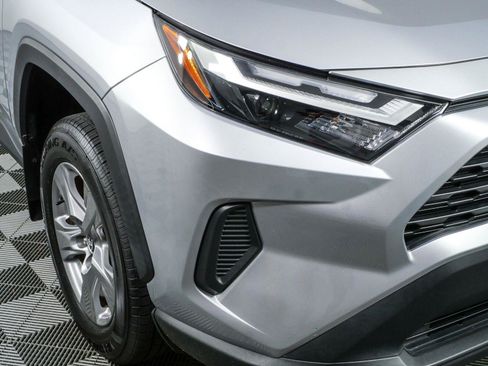 Used 2024 Toyota RAV4 XLE w/ Convenience Package AWD/4WD image 37