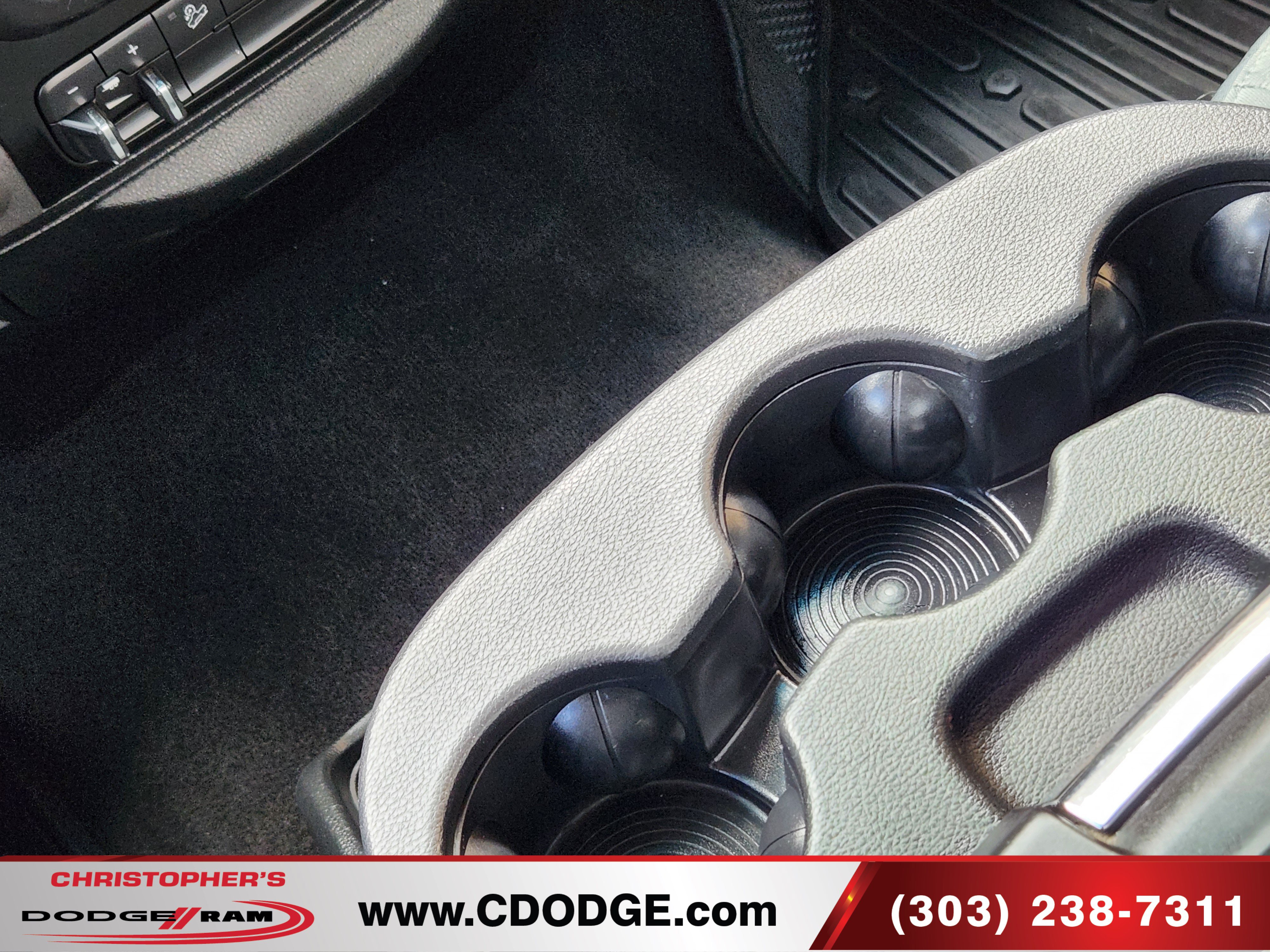 Used 2017 RAM 2500 Tradesman w/ Chrome Appearance Group AWD/4WD image 12