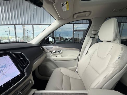 Used 2023 Volvo XC90 T8 Plus w/ Protection Package Premier AWD/4WD image 26