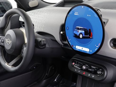 New 2025 MINI Cooper S image 20