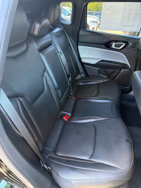 Used 2024 Jeep Compass Limited w/ Sun and Sound Group AWD/4WD image 12