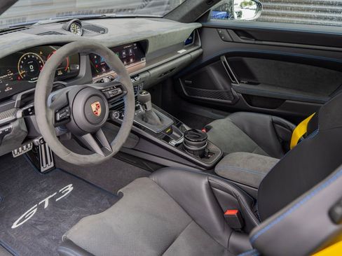 Used 2026 Porsche 911 GT3 image 5