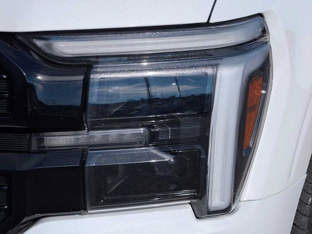 Certified 2025 Ford F150 Platinum w/ Equipment Group 702A High AWD/4WD image 9
