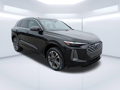 Used 2025 Audi Q5 Premium w/ Convenience Package