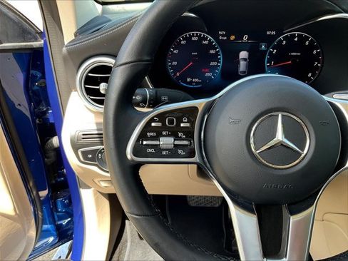 Used 2023 Mercedes-Benz GLC 300 4MATIC Coupe image 19