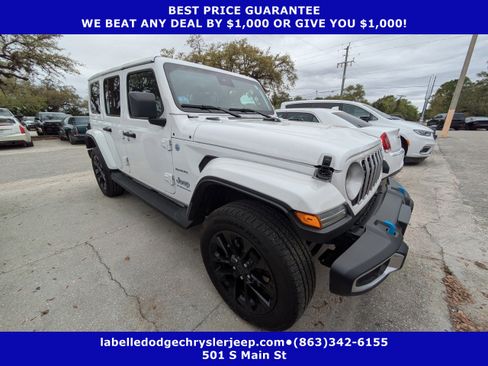 Used 2024 Jeep Wrangler Sahara image 1