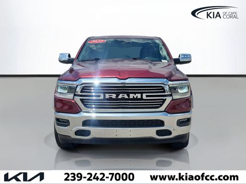 Used 2022 RAM 1500 Laramie AWD/4WD image 2