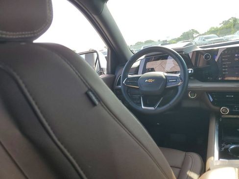 Certified 2025 Chevrolet Tahoe High Country AWD/4WD image 15