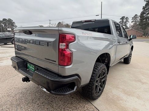 New 2026 Chevrolet Silverado 1500 Custom Trail Boss w/ LPO, Dark Essentials Package AWD/4WD image 7
