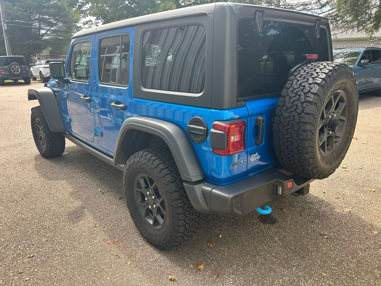 Used 2024 Jeep Wrangler Unlimited AWD/4WD image 7