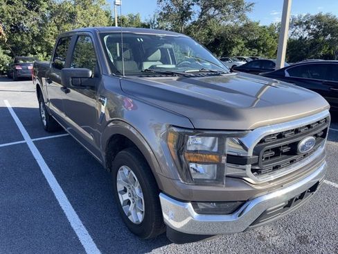 Used 2023 Ford F150 XLT image 3