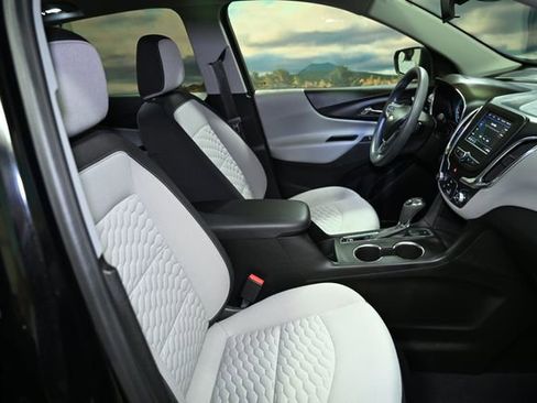 Used 2021 Chevrolet Equinox LS w/ LPO, Blackout Package image 57