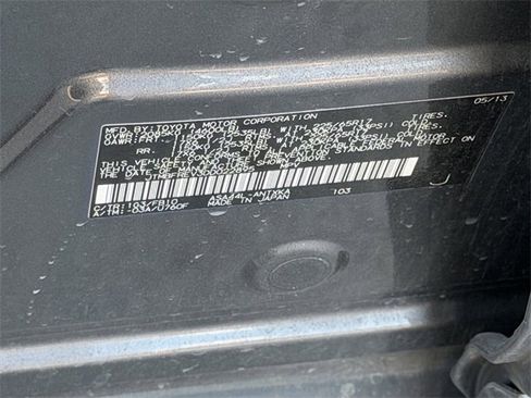 Used 2013 Toyota RAV4 LE image 10