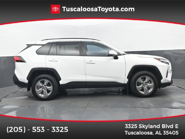 Used 2024 Toyota RAV4 XLE FWD image 1