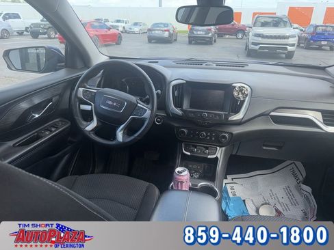 Used 2022 GMC Terrain SLE w/ Driver Convenience Package FWD image 13