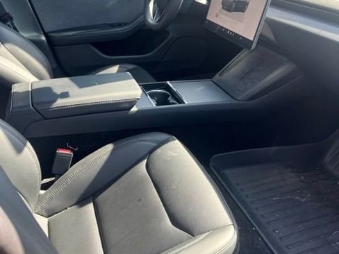 Used 2024 Tesla Model 3 Standard Range image 6