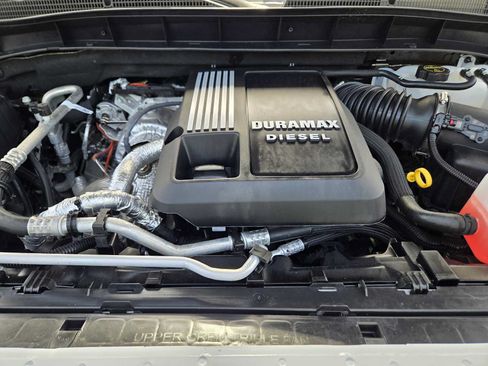 Used 2025 GMC Sierra 1500 AT4 w/ AT4 Premium Package AWD/4WD image 30