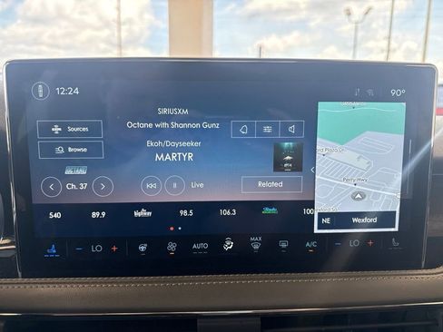 Certified 2024 Lincoln Corsair Reserve w/ Equipment Group 202A AWD/4WD image 21
