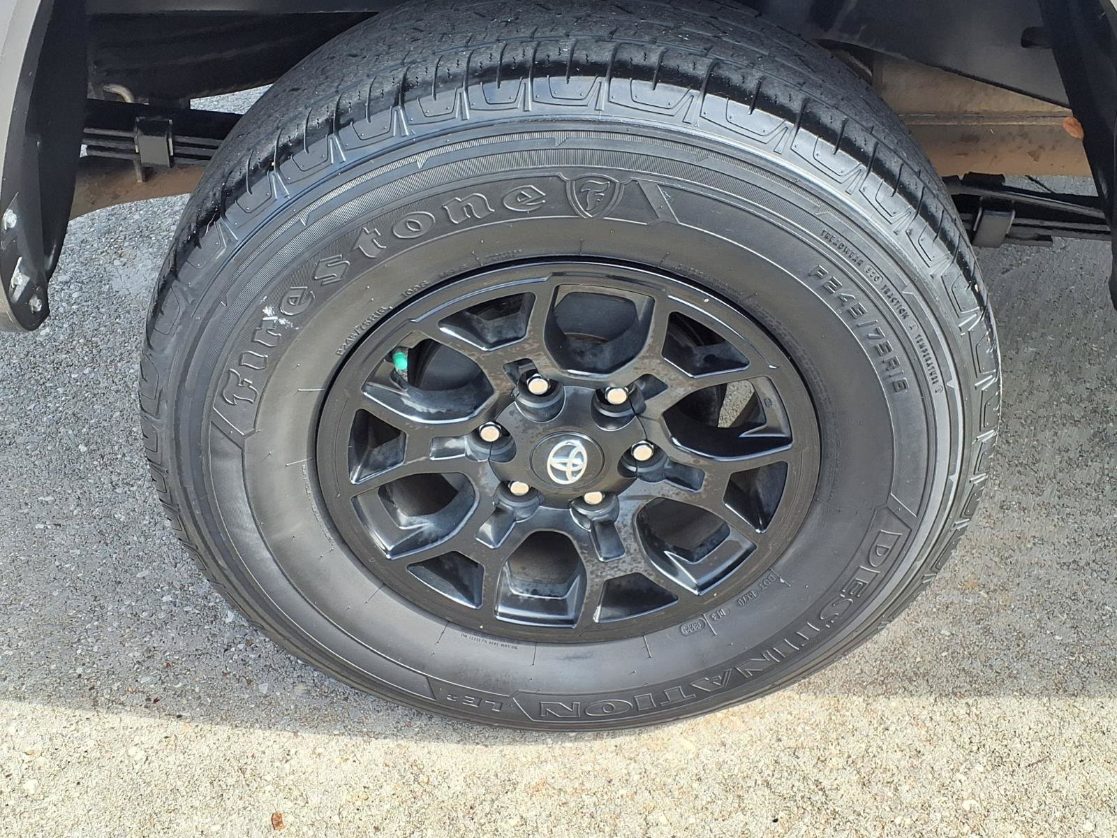 Used 2022 Toyota Tacoma SR5 w/ Technology Package RWD image 24