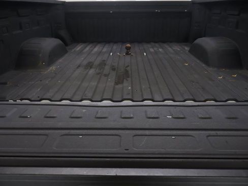 Used 2022 Chevrolet Silverado 3500 LT w/ Convenience Package image 13