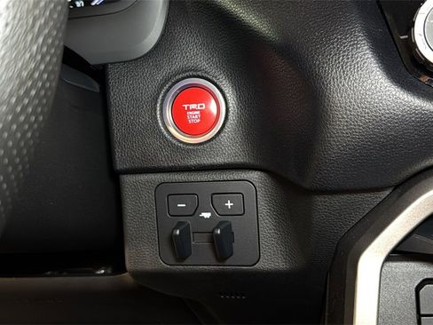 Used 2022 Toyota Tundra SR5 image 32