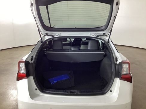 Used 2022 Toyota Prius XLE FWD image 26