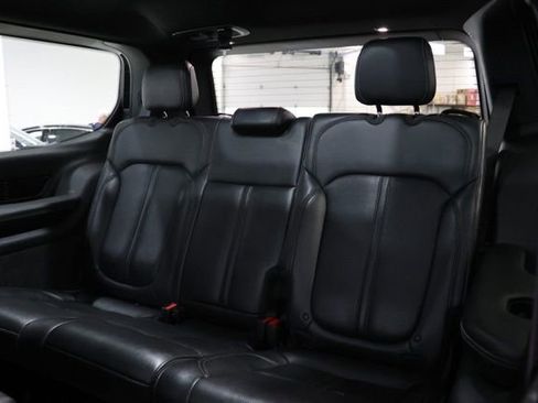 Used 2023 Jeep Grand Wagoneer 4WD image 34