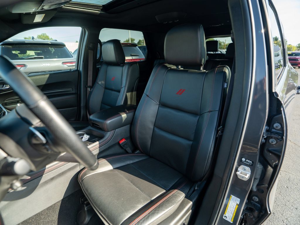 Used 2025 Dodge Durango R/T AWD/4WD image 25