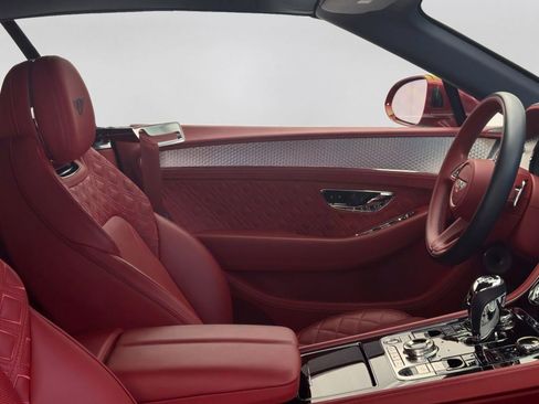 Used 2023 Bentley Continental GT Azure AWD/4WD image 36