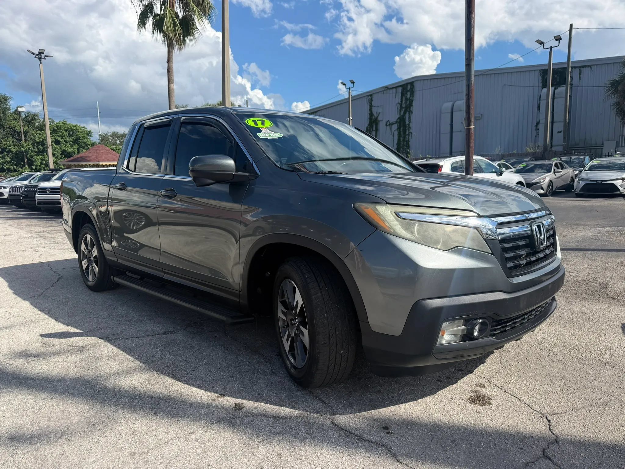 Used 2017 Honda Ridgeline RTL-T image 3