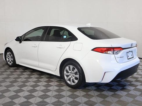 Used 2024 Toyota Corolla LE FWD image 6