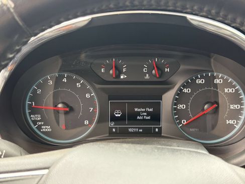 Used 2020 Chevrolet Malibu LT FWD image 37