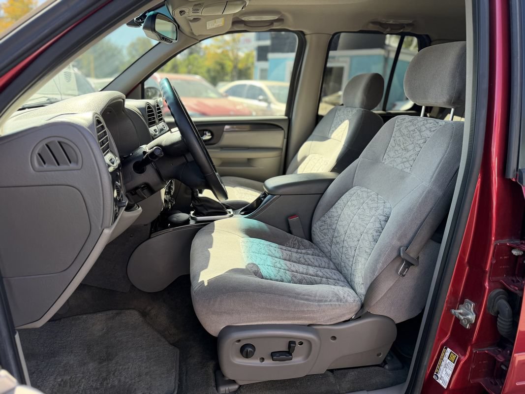 Used 2004 GMC Envoy SLE w/ Preferred Equipment Group AWD/4WD image 13