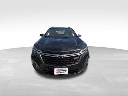 Certified 2023 Chevrolet Equinox RS w/ RS Leather Package AWD/4WD image 3