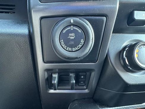 Used 2016 Ford F150 XLT w/ Equipment Group 302A Luxury AWD/4WD image 33