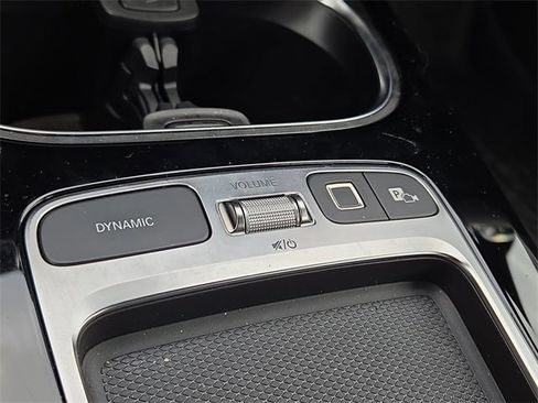 New 2025 Mercedes-Benz CLA 250 4MATIC image 16