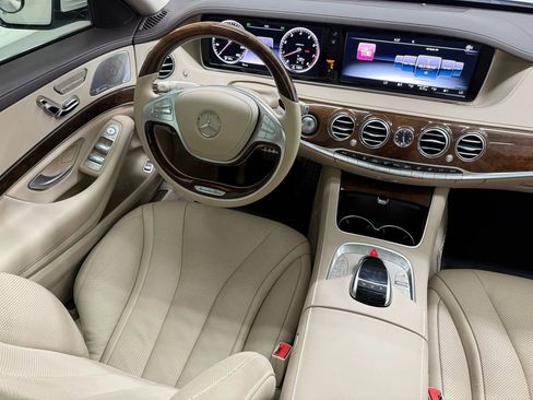 Used 2016 Mercedes-Benz S 550 4MATIC Sedan image 32