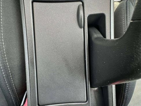 Used 2011 MAZDA MAZDA3 s Sport FWD image 15