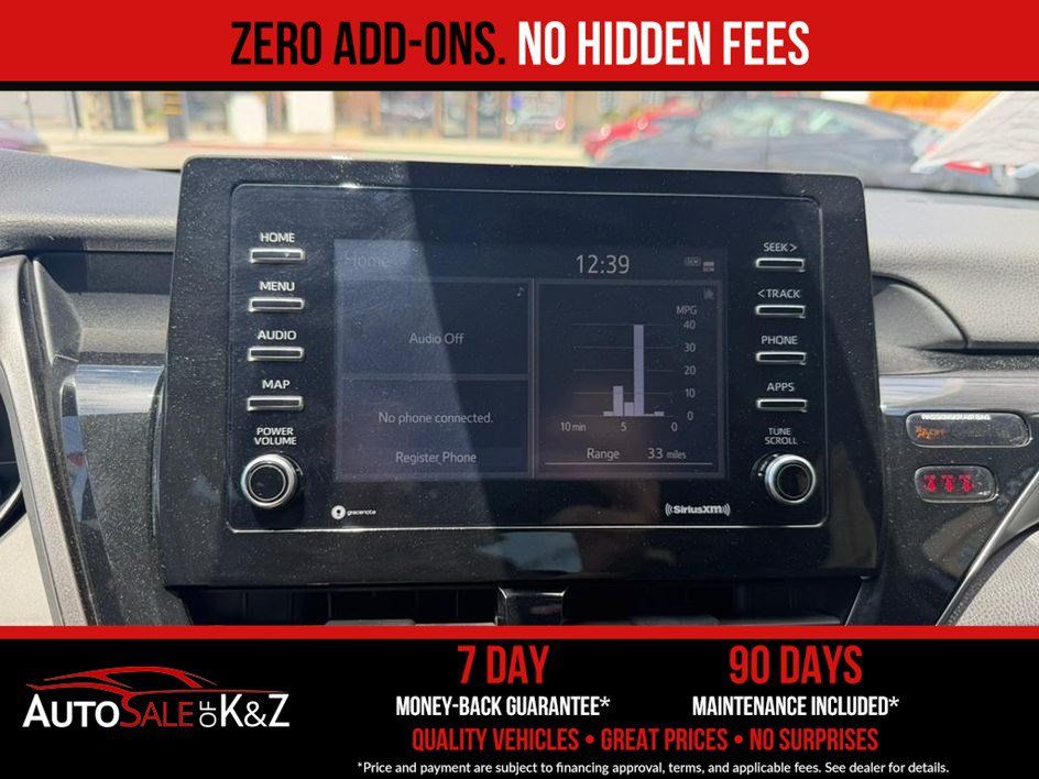 Used 2021 Toyota Camry SE FWD image 32