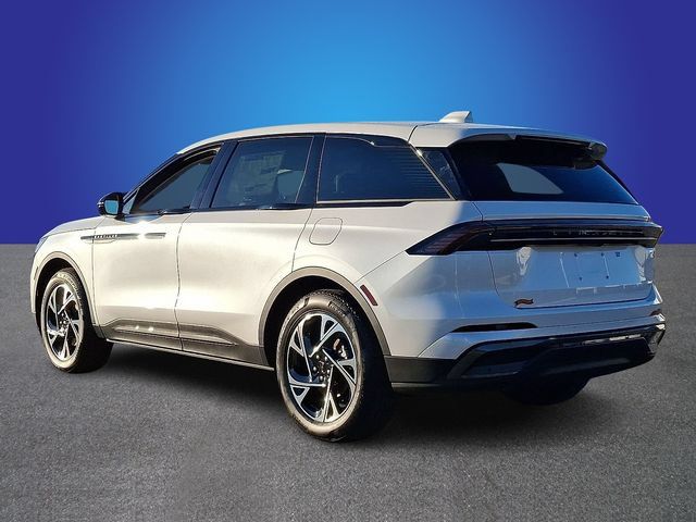 New 2026 Lincoln Nautilus Premier w/ Jet Appearance Package AWD/4WD image 4