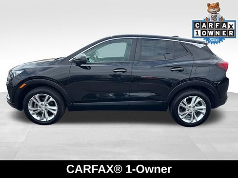 Used 2022 Buick Encore GX Preferred w/ Cold Weather Comfort Package AWD/4WD image 2