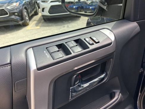 Used 2022 Toyota 4Runner SR5 Premium w/ Moonroof Package image 15