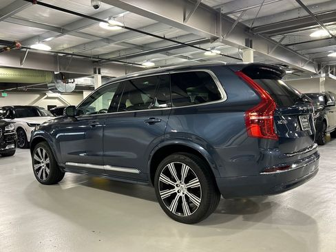 Certified 2024 Volvo XC90 T8 Plus AWD/4WD image 4