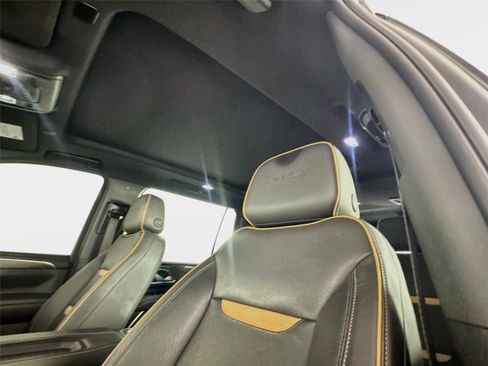 Certified 2022 GMC Yukon XL AT4 AWD/4WD image 14