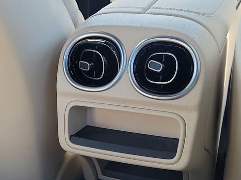 Used 2024 Mercedes-Benz CLE 300 4MATIC Coupe image 6