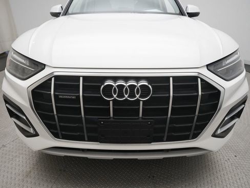 Used 2023 Audi Q5 Premium w/ Convenience Package AWD/4WD image 23